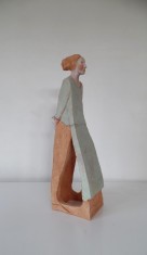 Figura con grembiule