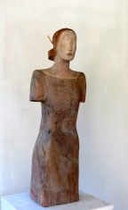 Figura con capelli rossi